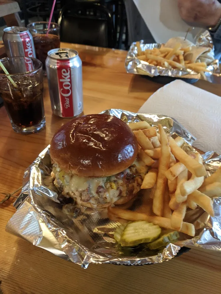 Hotsey Potsey Burger
